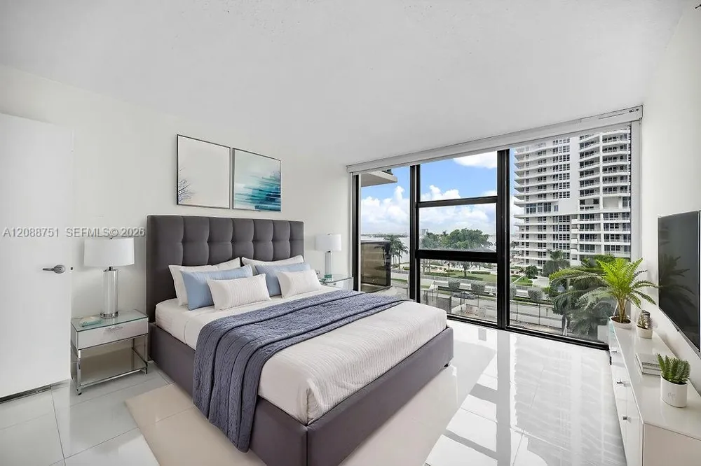 600 NE 36th St #508 Miami, FL 33137