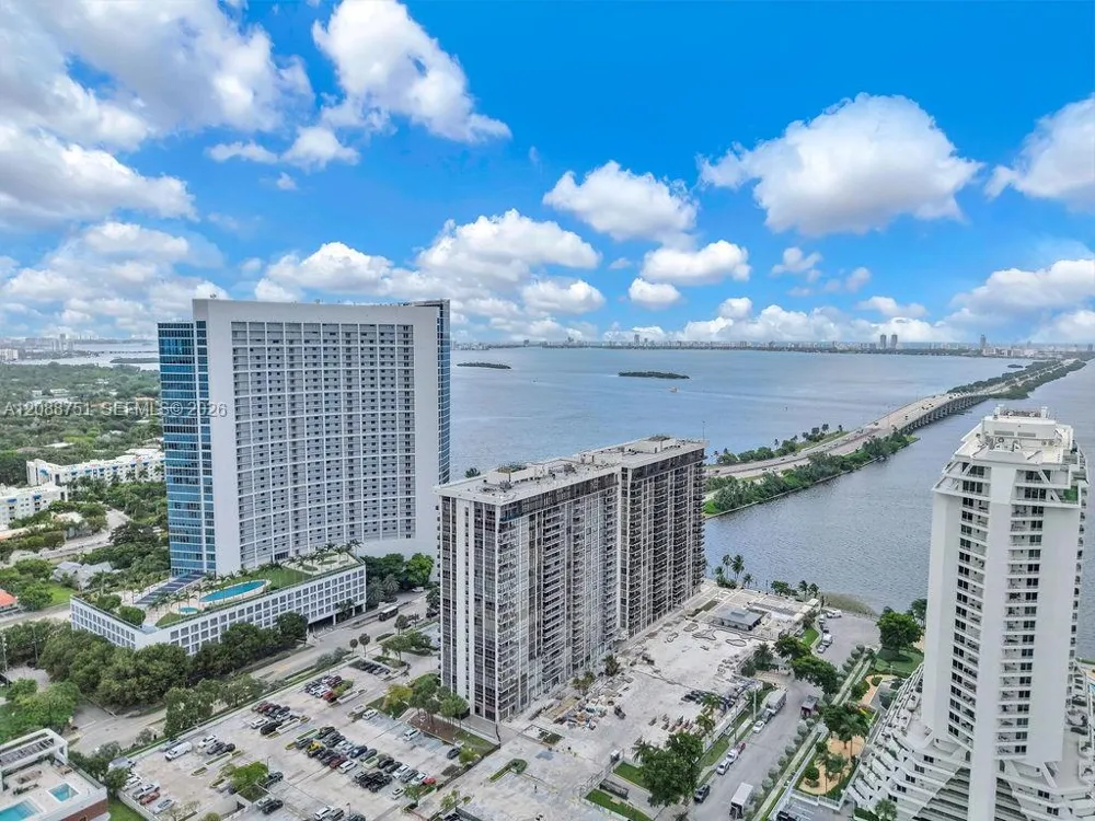600 NE 36th St #508 Miami, FL 33137