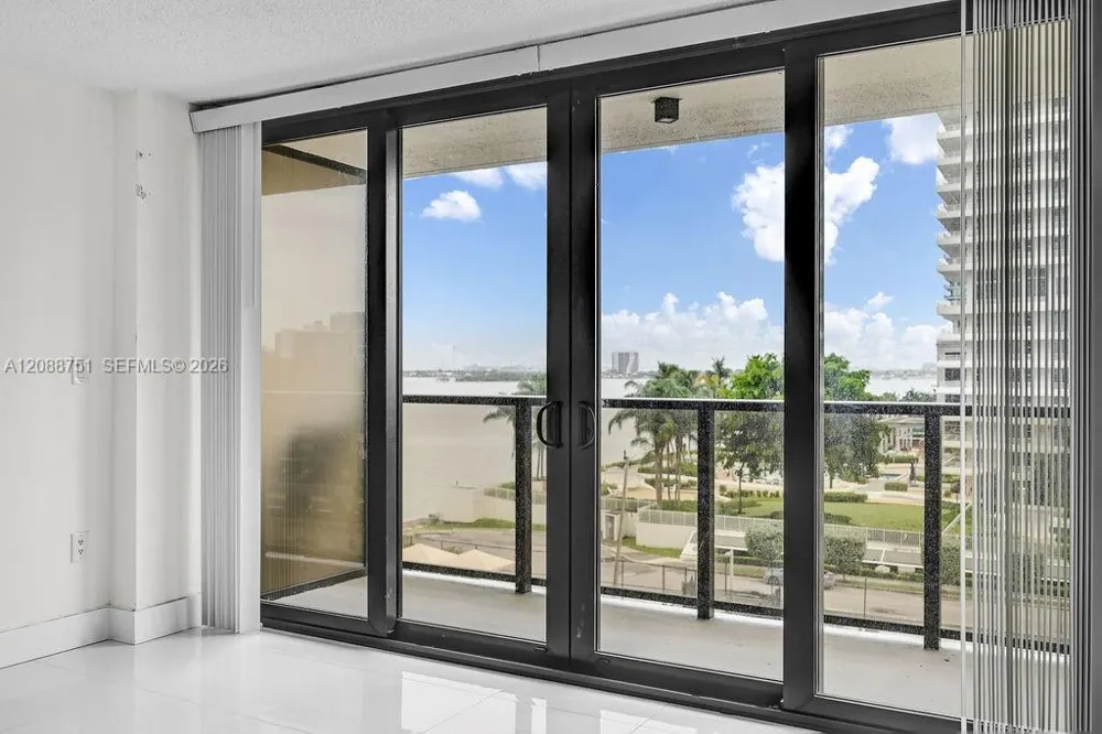 600 NE 36th St #508 Miami, FL 33137