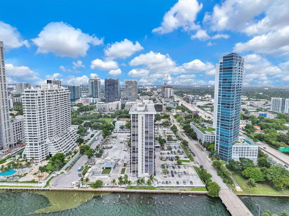 600 NE 36th St #508 Miami, FL 33137