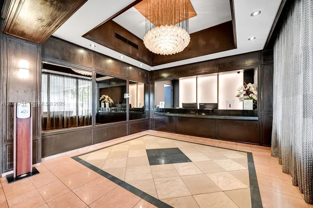 600 NE 36th St #508 Miami, FL 33137