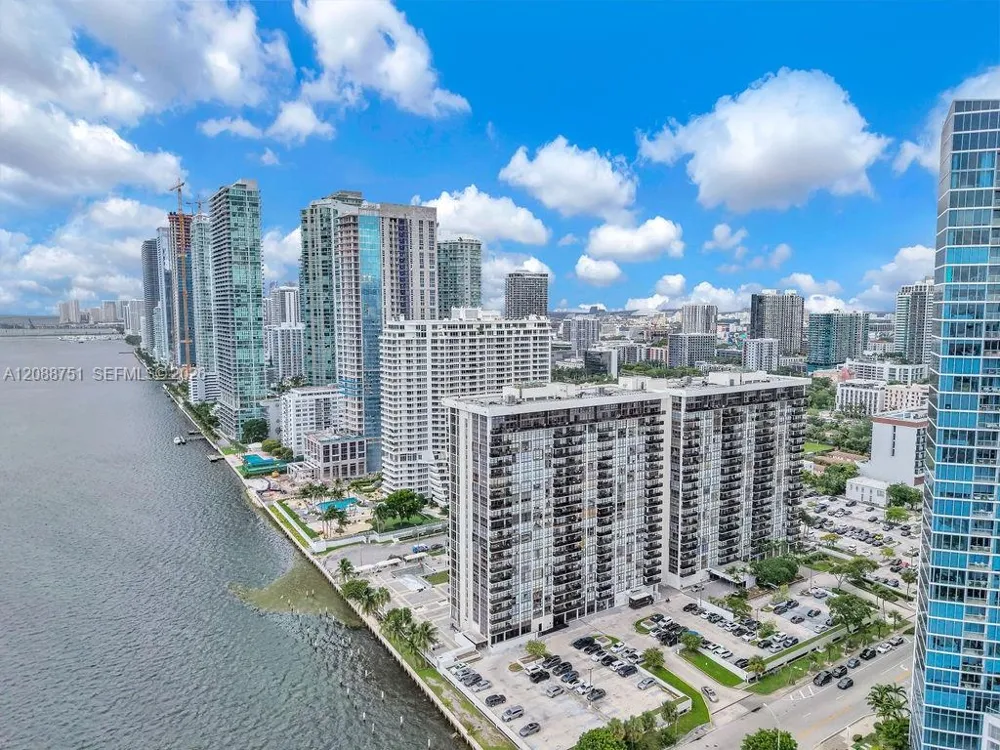 600 NE 36th St #508 Miami, FL 33137