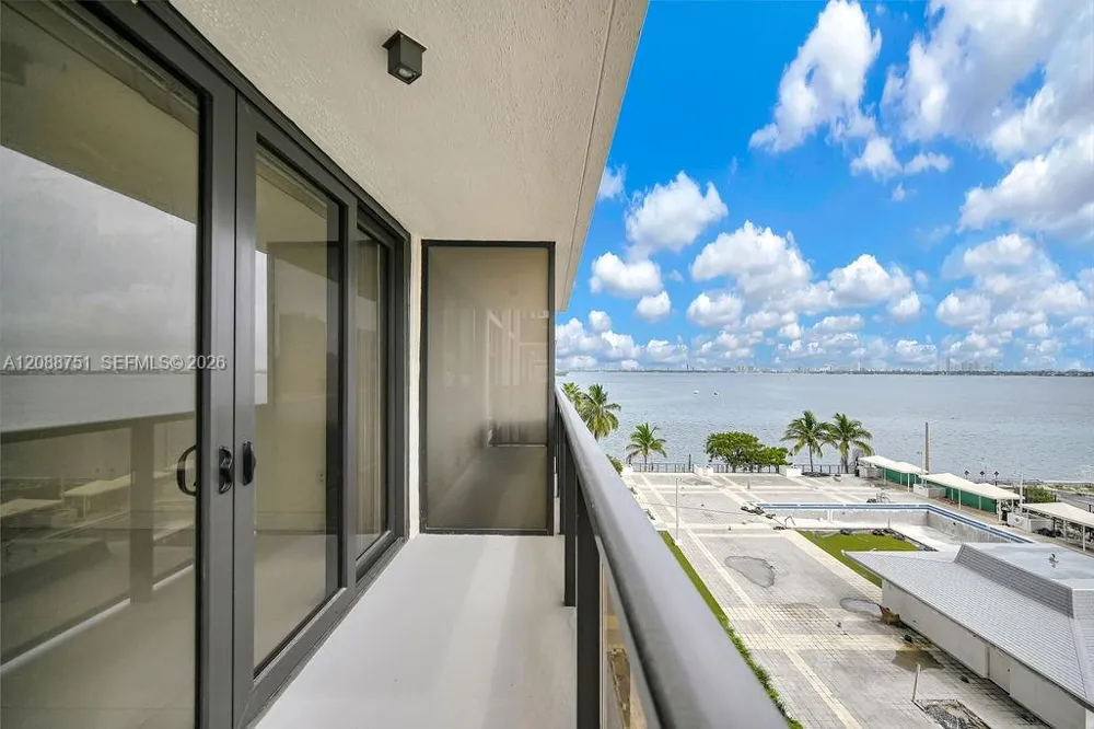 600 NE 36th St #508 Miami, FL 33137