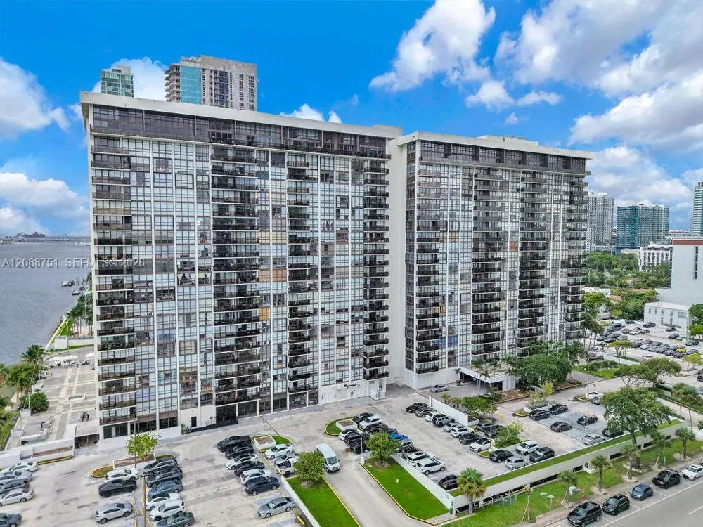 600 NE 36th St #508 Miami, FL 33137