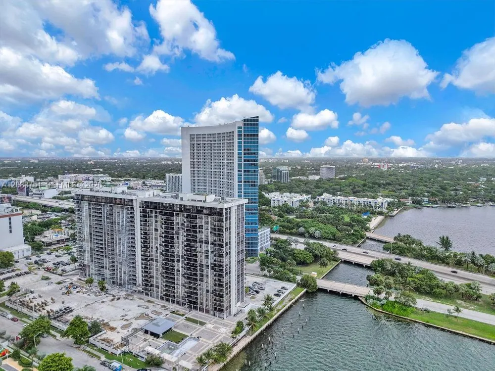 600 NE 36th St #508 Miami, FL 33137
