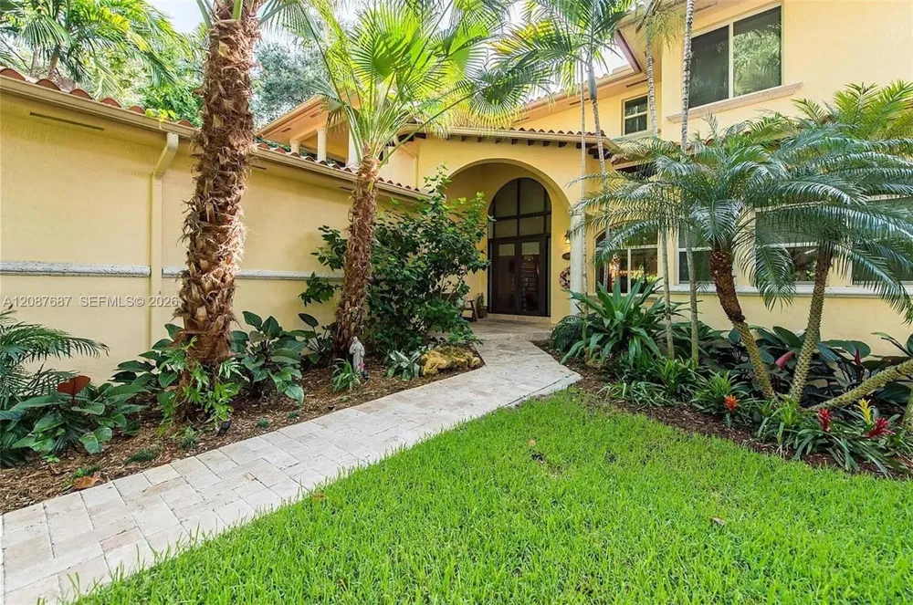 3665 Justison Rd #N/A Miami, FL 33133
