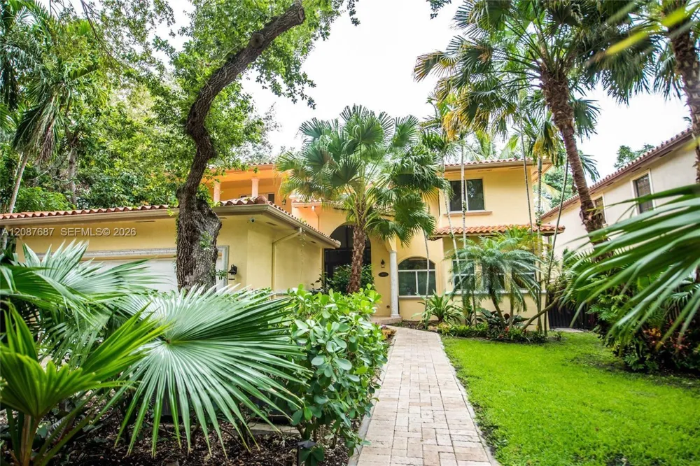 3665 Justison Rd #N/A Miami, FL 33133
