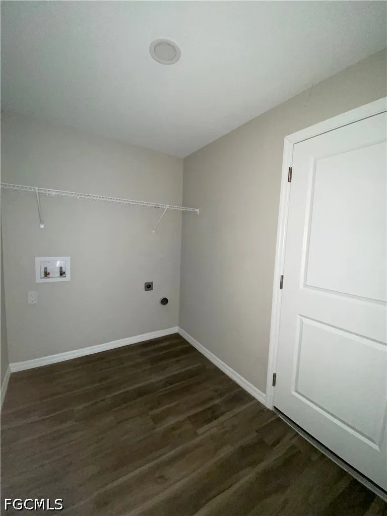NW 6th Place Cape Coral, FL 33993