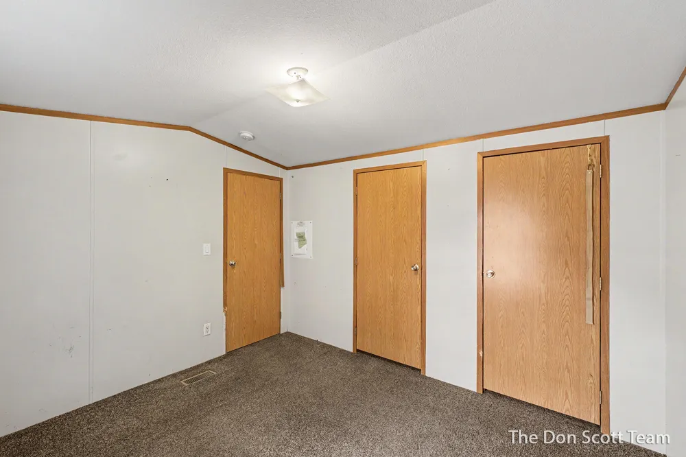 3662 Mount Blanc Street NW Grand Rapids, MI 49544