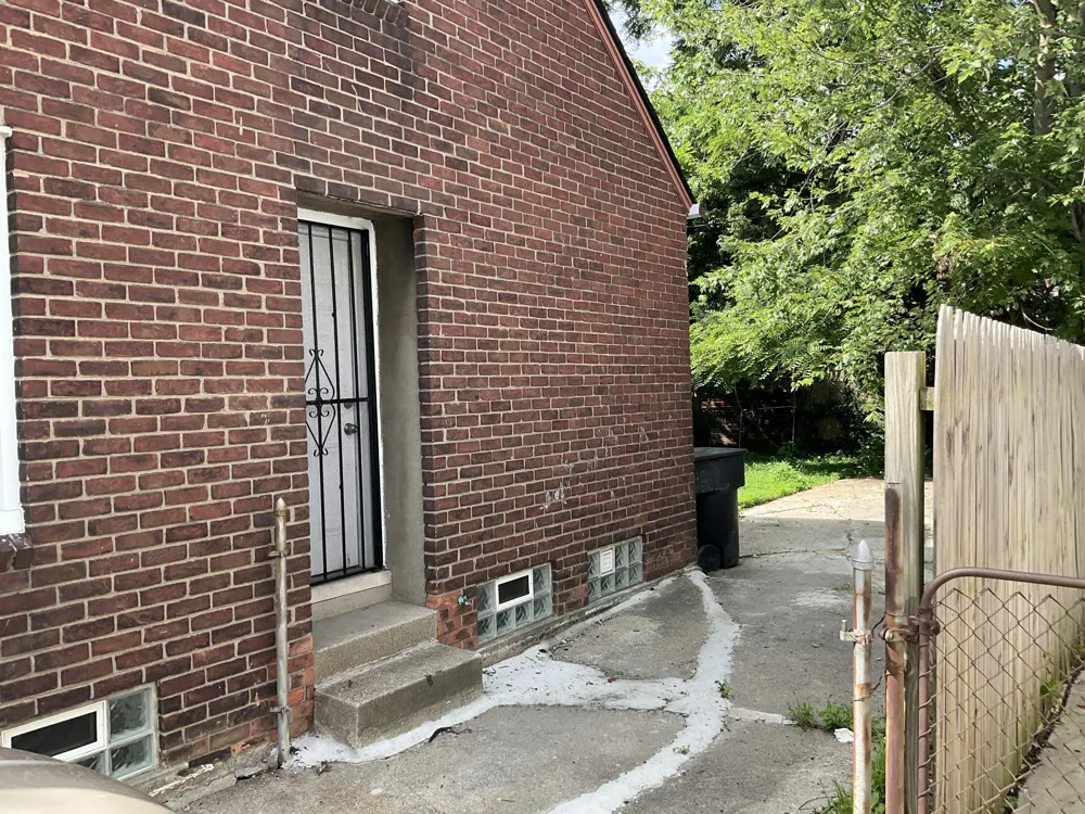 20233 Moross Road Detroit, MI 48224