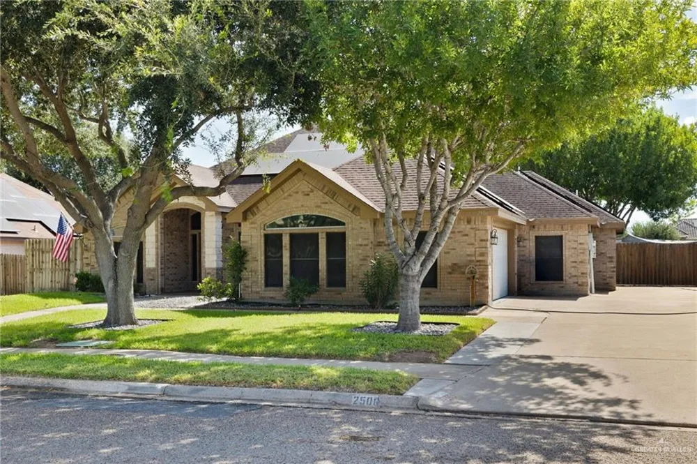 2506 Dove Avenue Mission, TX 78574