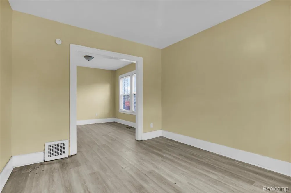 5054 Linsdale Street Detroit City, MI 48204