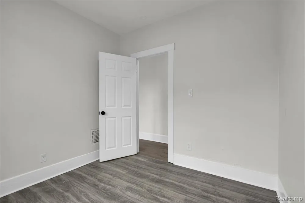5054 Linsdale Street Detroit City, MI 48204