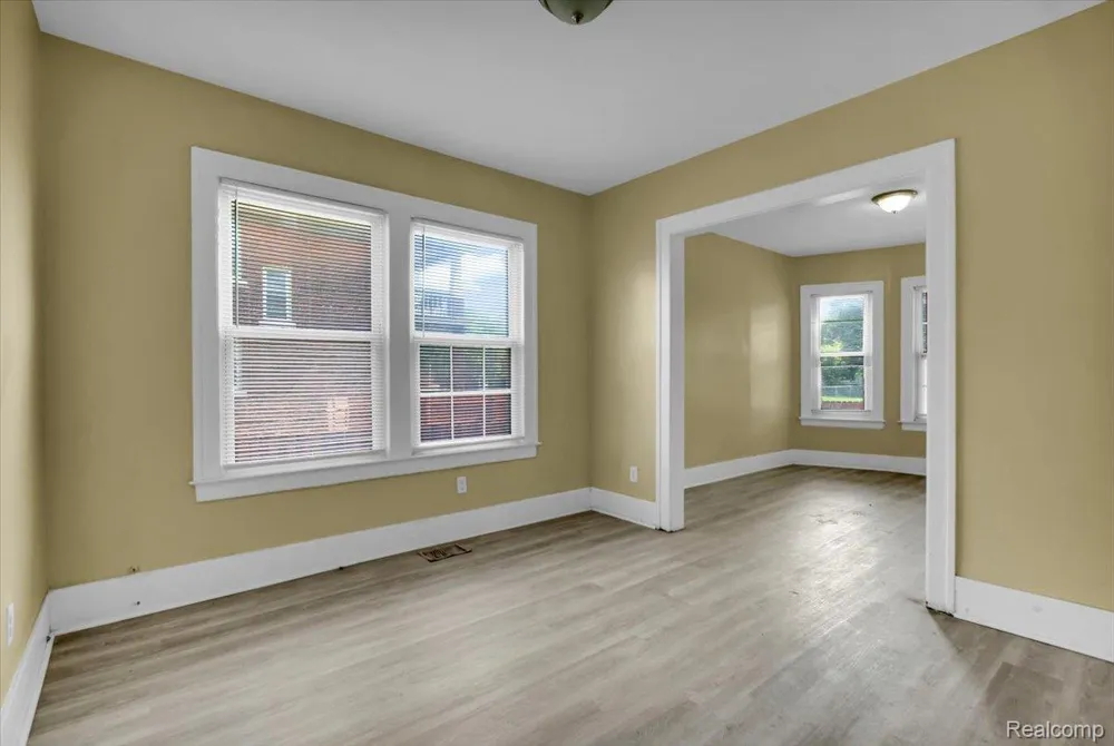 5054 Linsdale Street Detroit City, MI 48204