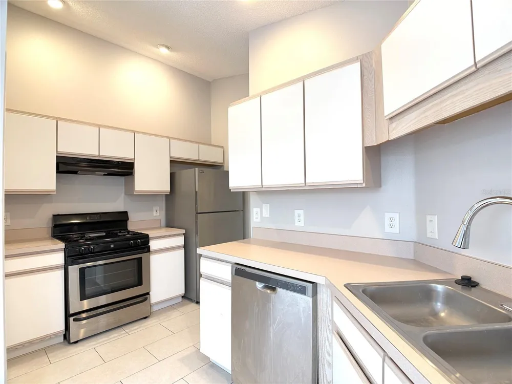 333 PICCOLO WAY Davenport, FL 33896