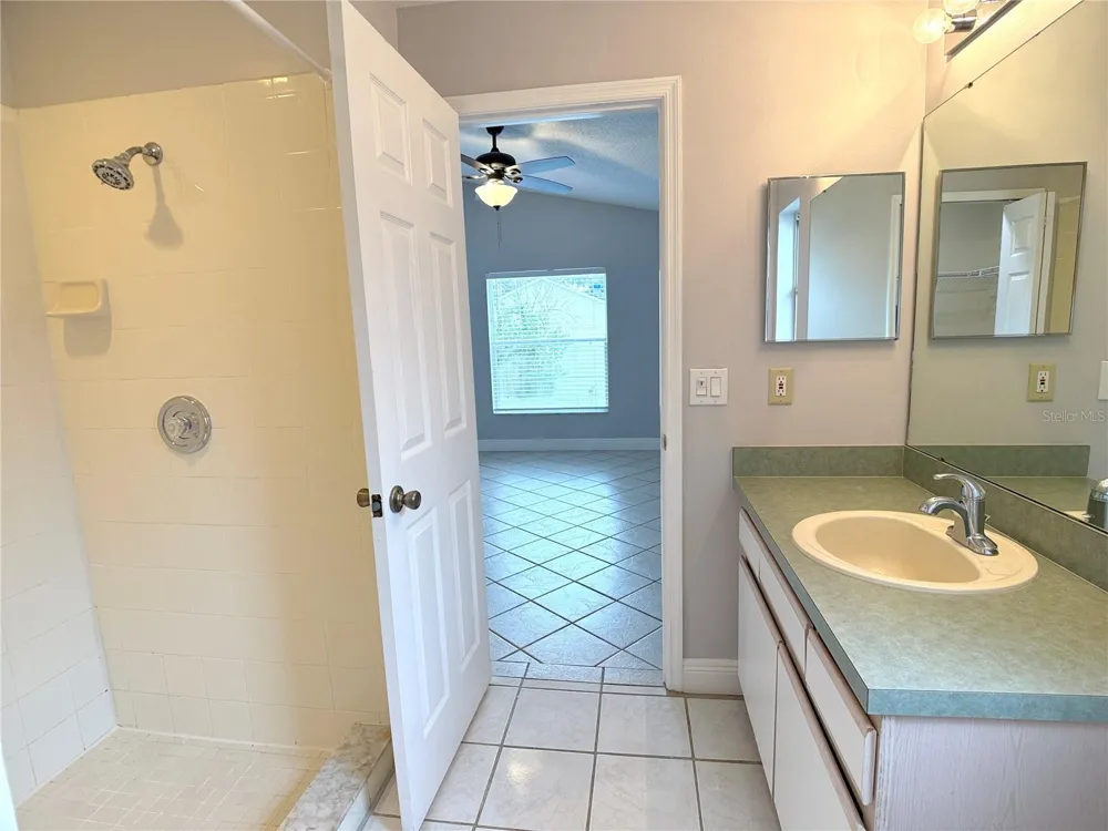 333 PICCOLO WAY Davenport, FL 33896