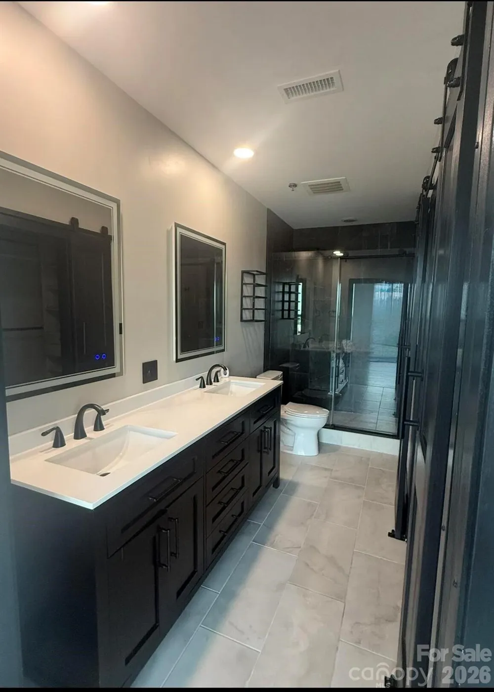 333 W Trade Street #907 Charlotte, NC 28202