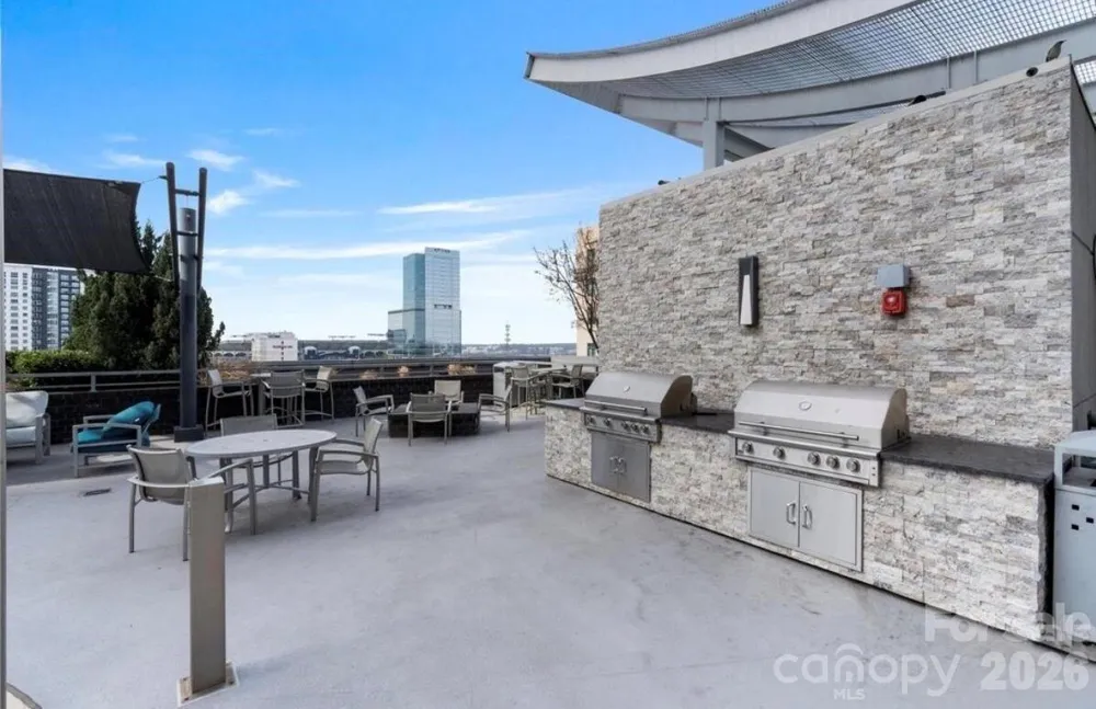 333 W Trade Street #907 Charlotte, NC 28202