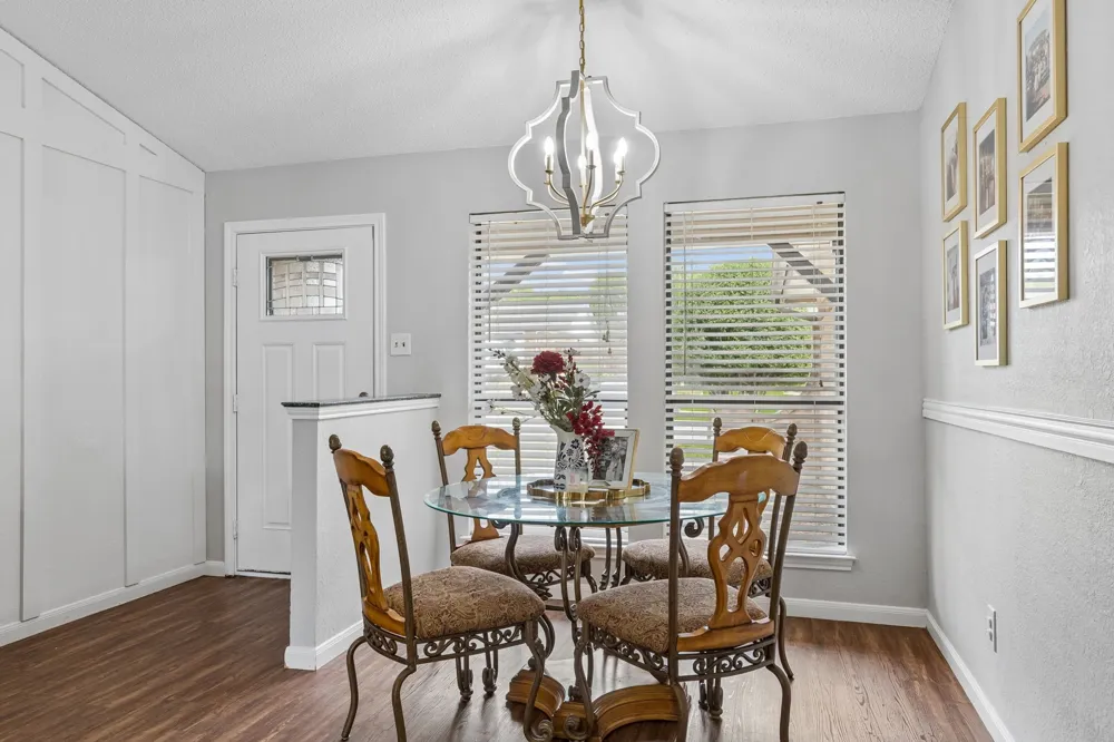 6512 Highview Terrace Watauga, TX 76148