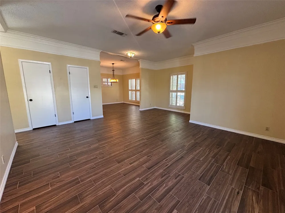 4702 Ranch View Road Fort Worth, TX 76109