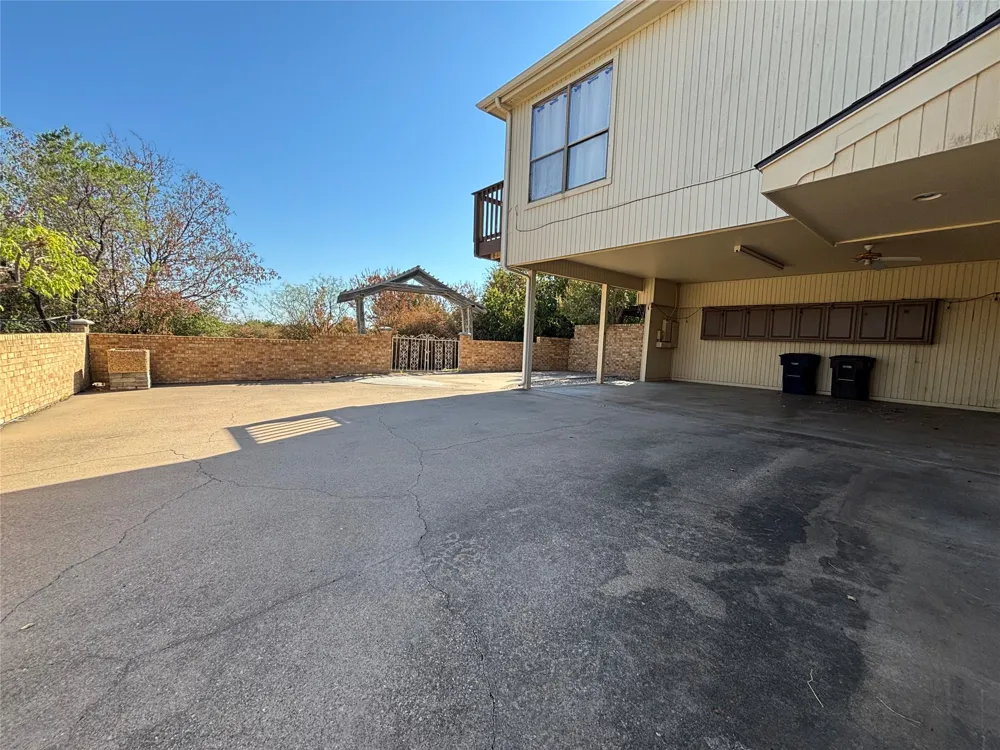 4702 Ranch View Road Fort Worth, TX 76109