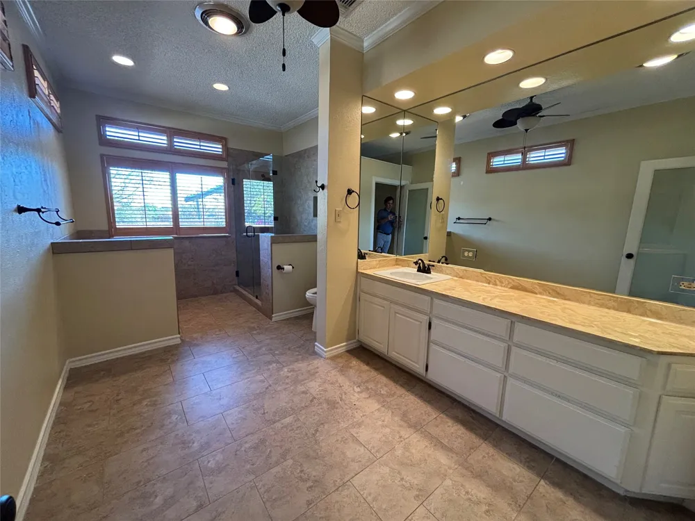4702 Ranch View Road Fort Worth, TX 76109