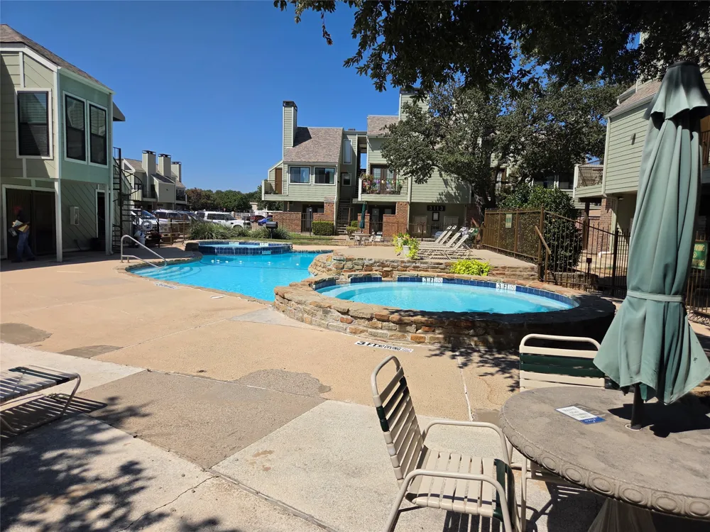 3117 Sondra Drive #103 Fort Worth, TX 76107