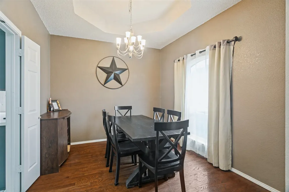1400 Wentworth Drive Lewisville, TX 75067