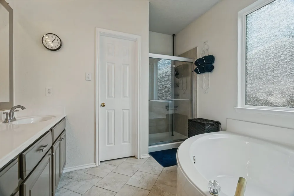 1400 Wentworth Drive Lewisville, TX 75067
