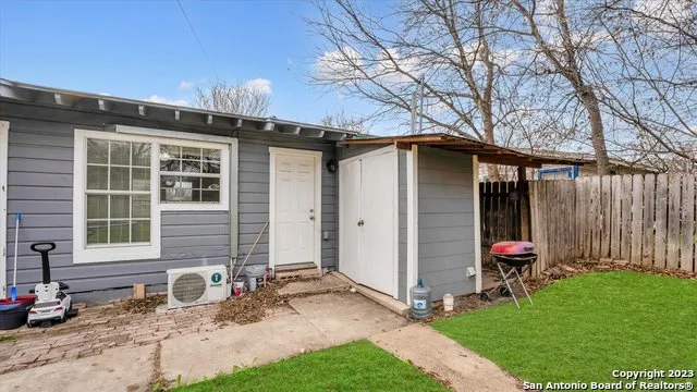 2513 Cincinnati Ave San Antonio, TX 78228