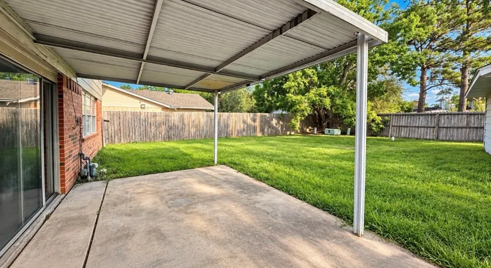 11630 Sageglen Drive Houston, TX 77089