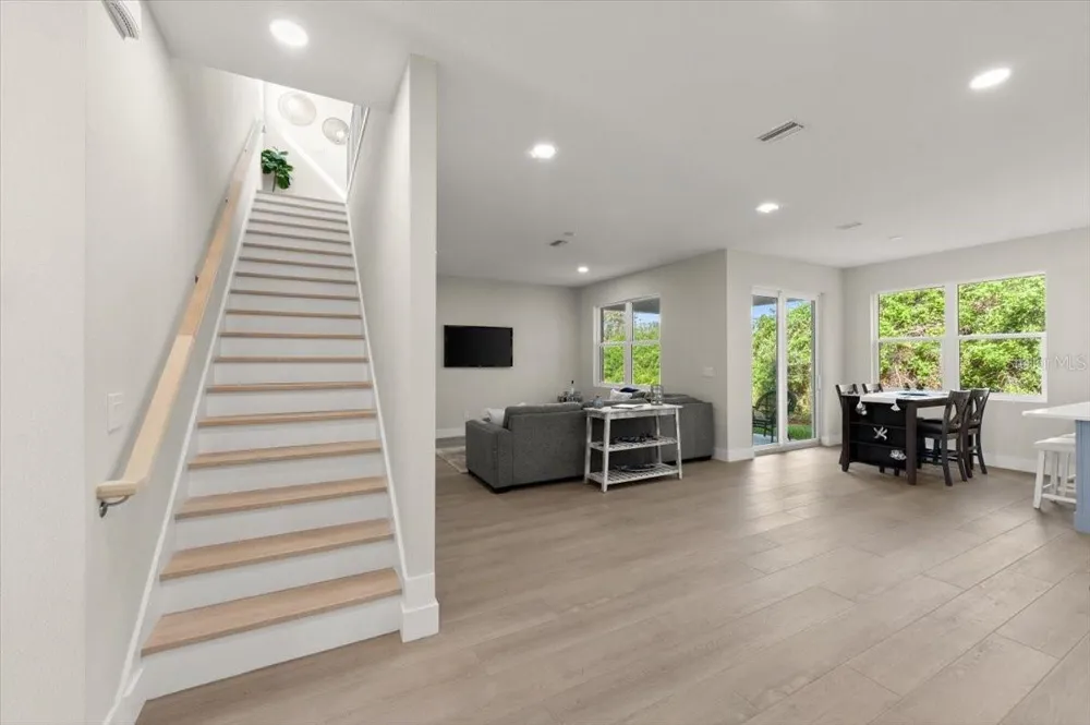 72 AURORA AVENUE Ponce Inlet, FL 32127