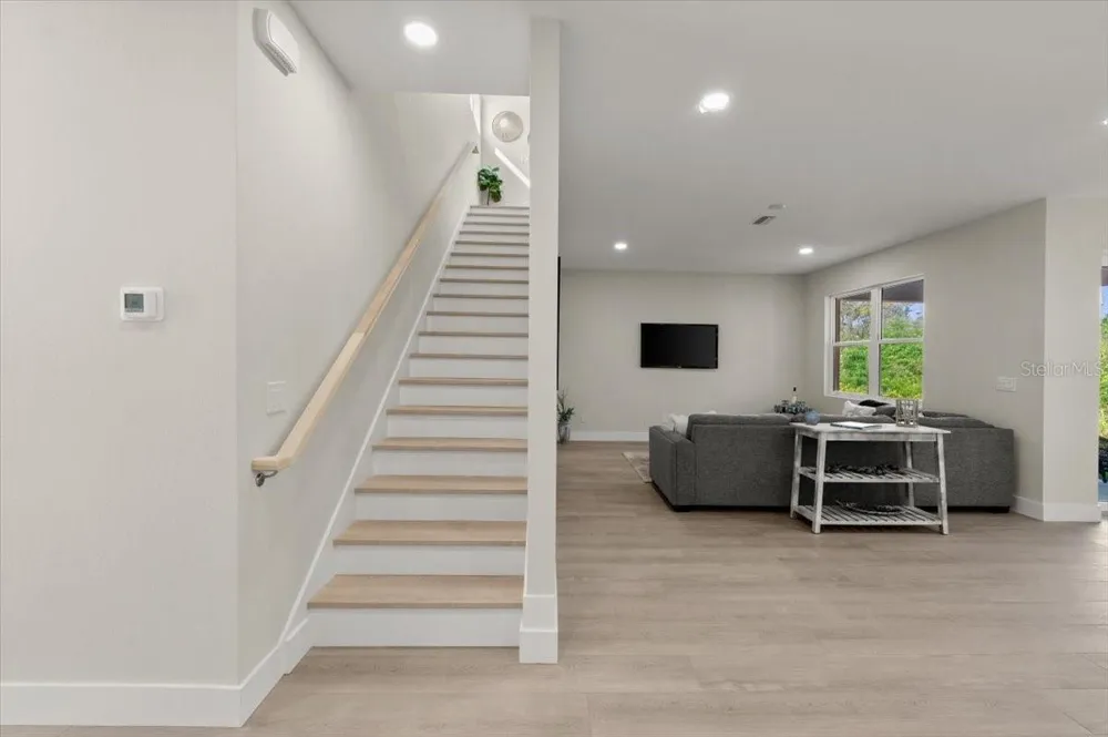 72 AURORA AVENUE Ponce Inlet, FL 32127