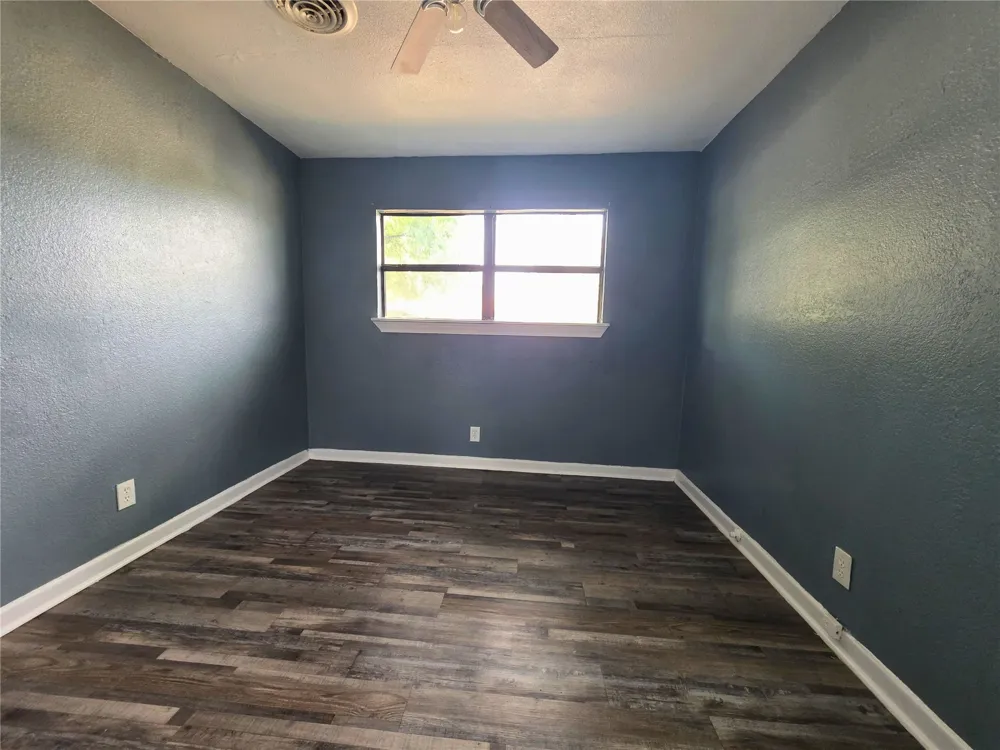 4424 Littlejohn Avenue Fort Worth, TX 76105