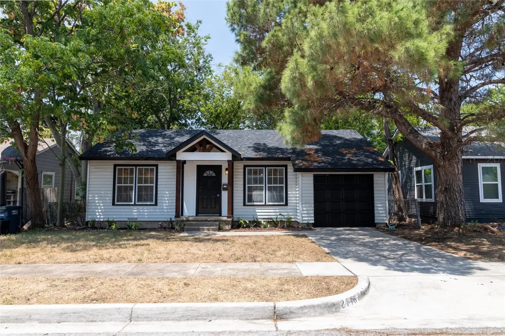 2716 Frazier Avenue Fort Worth, TX 76110
