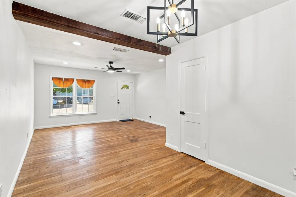 2716 Frazier Avenue Fort Worth, TX 76110