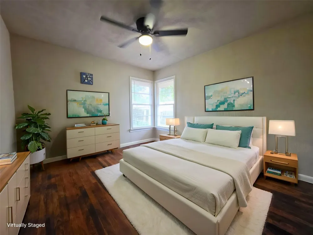 424 E Ellen Avenue Hurst, TX 76053