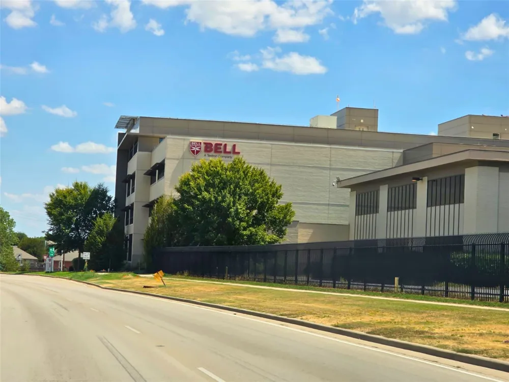 424 E Ellen Avenue Hurst, TX 76053