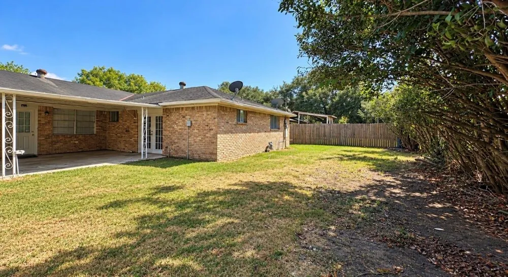 10911 Sageleaf Lane Houston, TX 77089