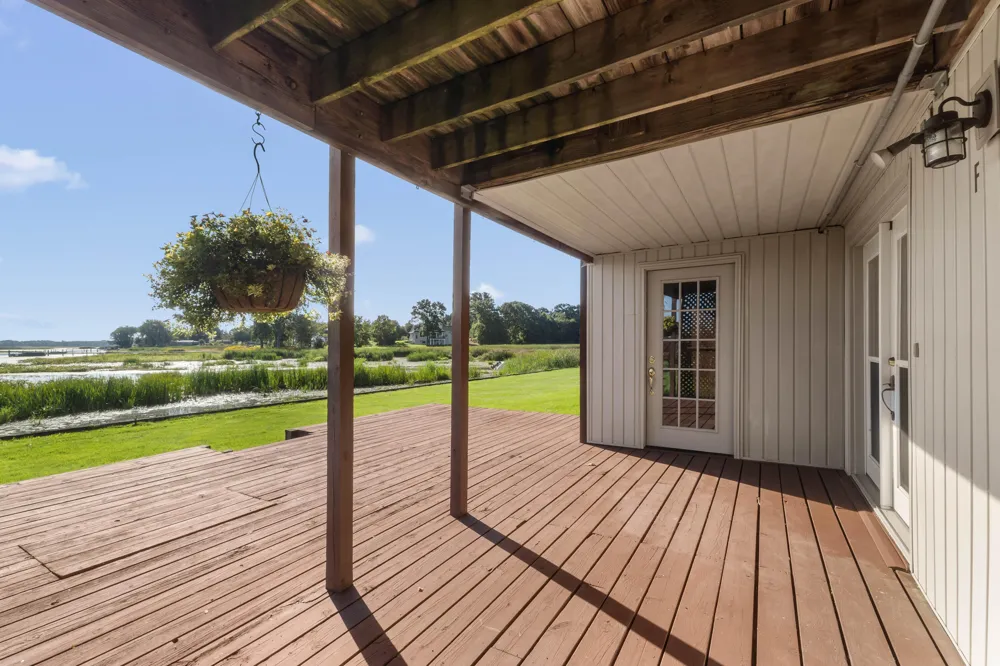 555 Gidley Circle #F Grand Haven, MI 49417