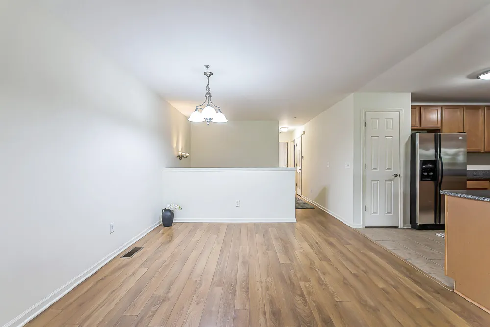 120 W Oakbrook Drive Ann Arbor, MI 48103