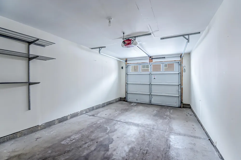 120 W Oakbrook Drive Ann Arbor, MI 48103