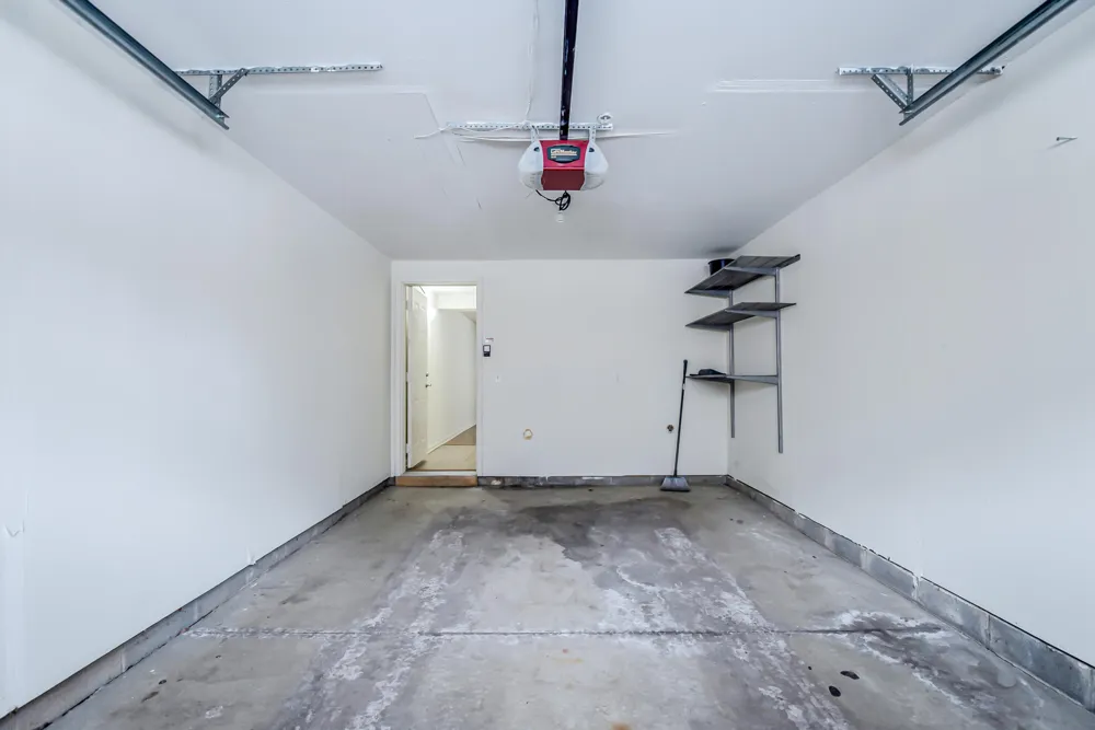 120 W Oakbrook Drive Ann Arbor, MI 48103