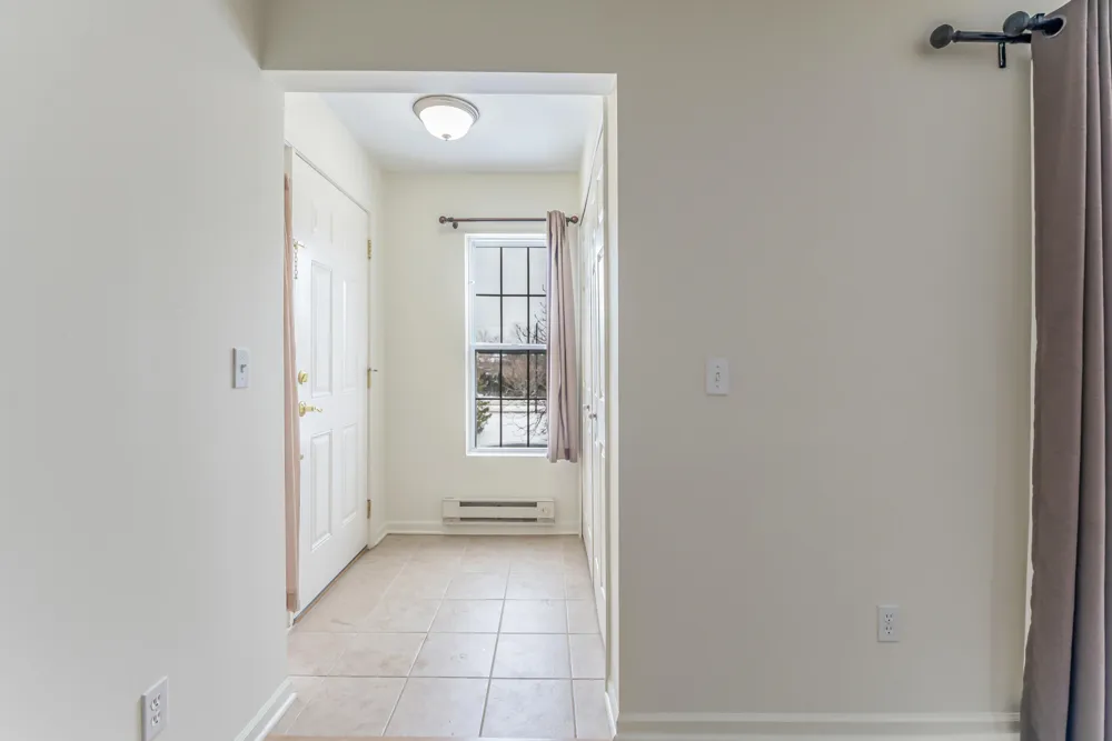 120 W Oakbrook Drive Ann Arbor, MI 48103
