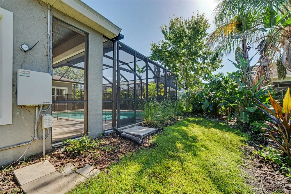 5806 SHELL RIDGE DRIVE Lithia, FL 33547