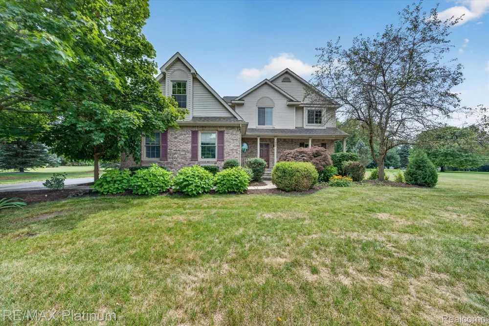 7892 Birkenstock Drive Genoa Township, MI 48114