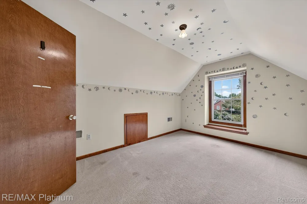 7892 Birkenstock Drive Genoa Township, MI 48114