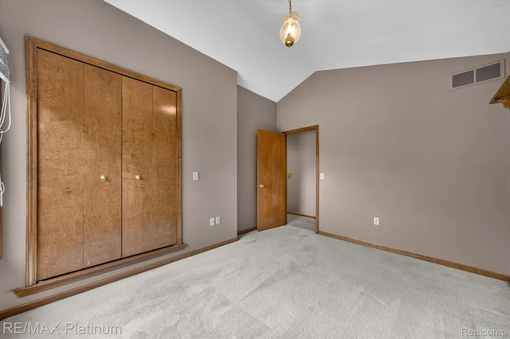7892 Birkenstock Drive Genoa Township, MI 48114