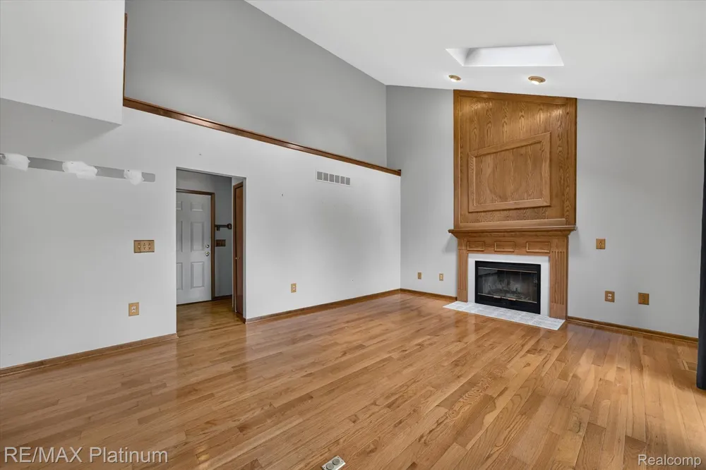 7892 Birkenstock Drive Genoa Township, MI 48114