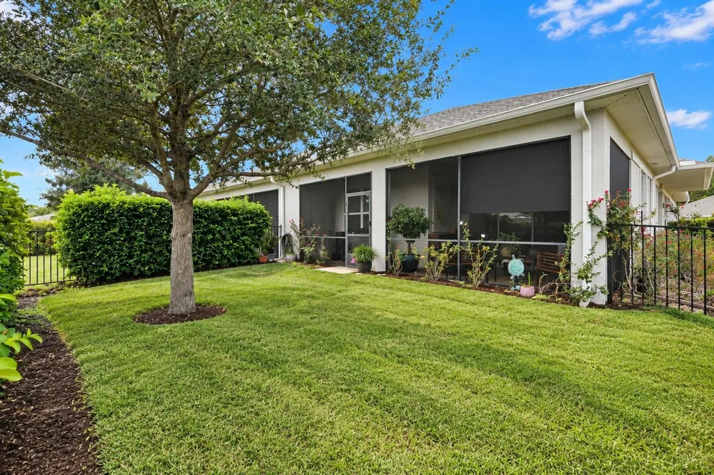 8 HAWK ROOST COURT Ormond Beach, FL 32174